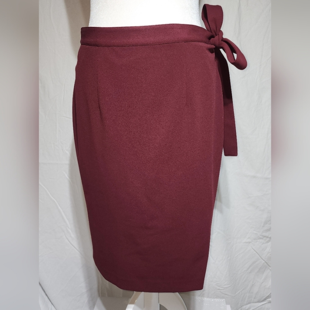Express Burgundy Pencil Skirt With Bow Accent